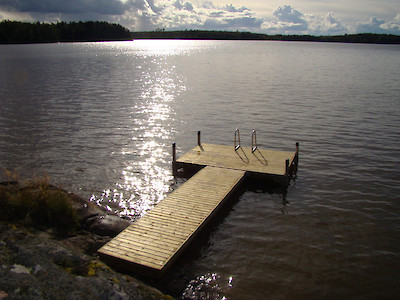 Oloneuvos pylväslaituri