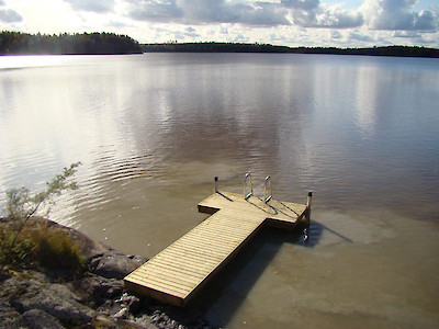 Jokamies pylväslaituri