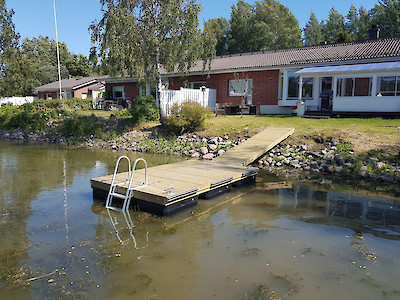 Jami muoviponttoonilaituri